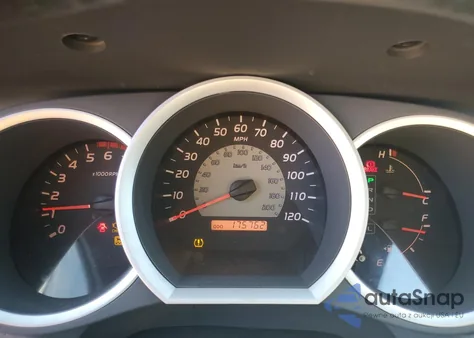 2010 Toyota Tacoma Double Cab z USA, uszkodzony, nr VIN 3TMLU4EN0AM048853